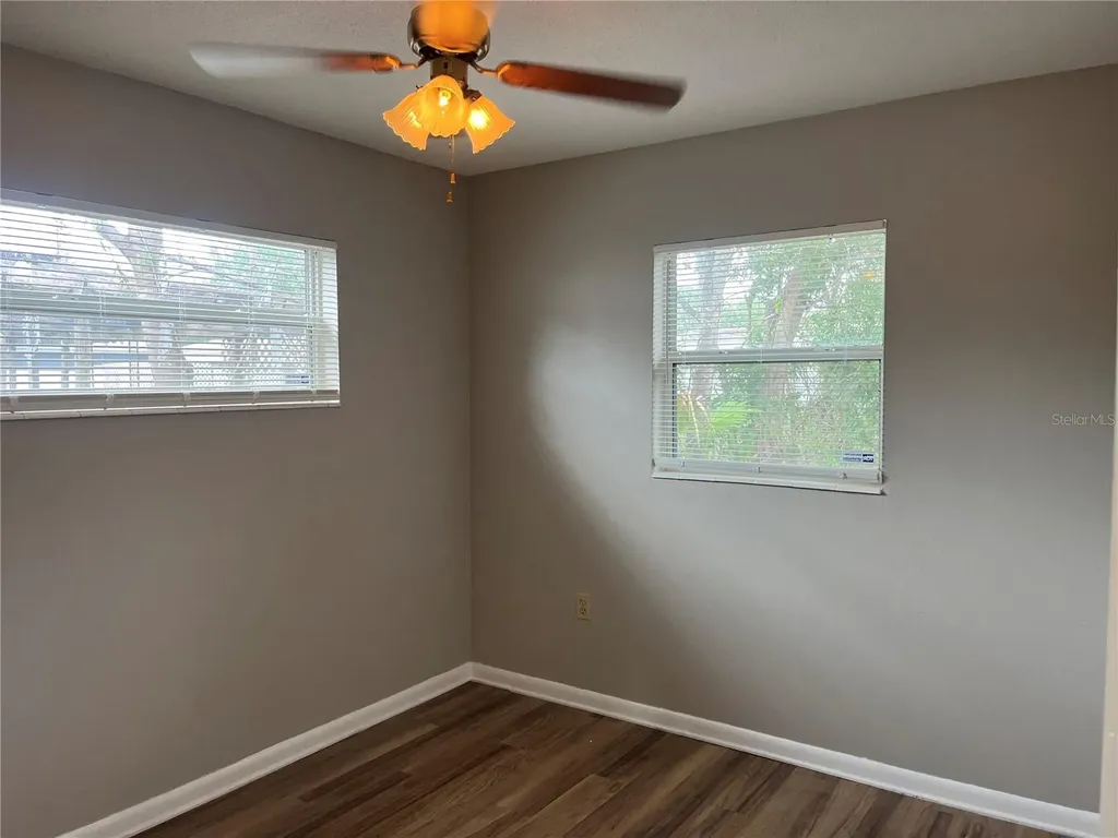 917 S Alder Avenue Orlando FL 32807