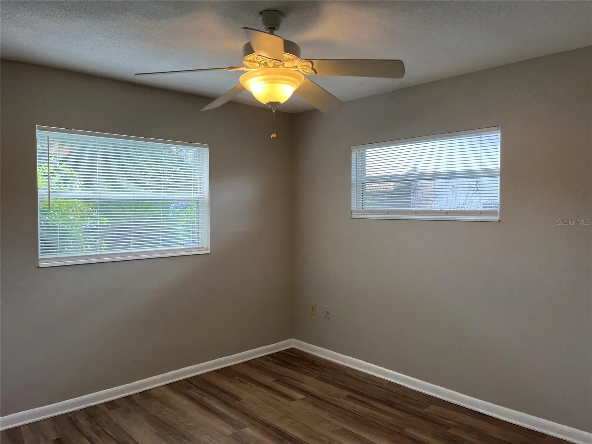 917 S Alder Avenue Orlando FL 32807