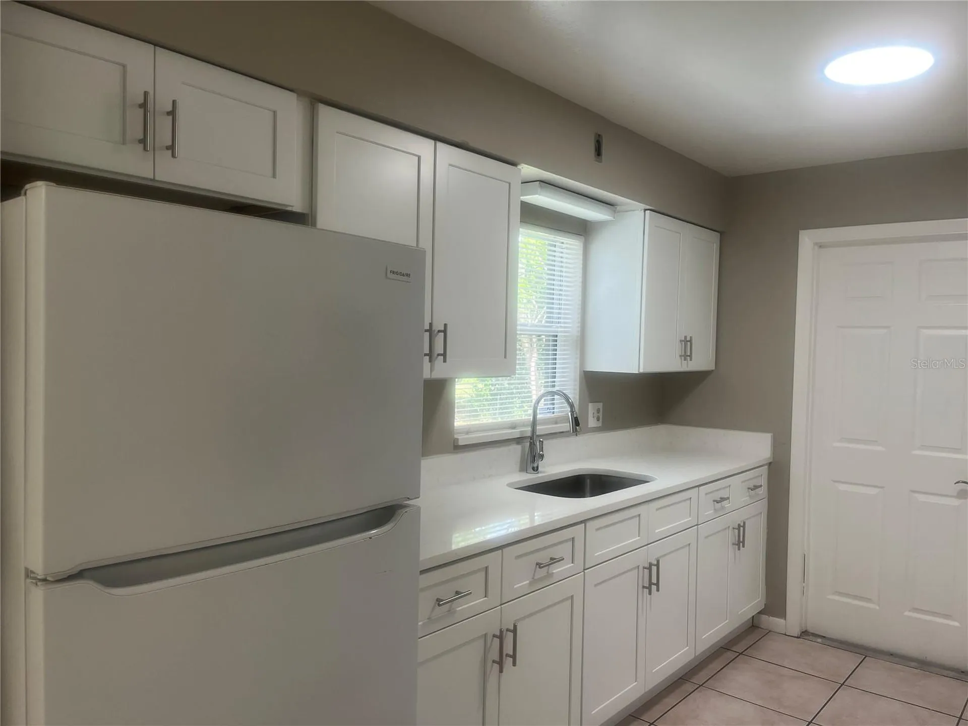 917 S Alder Avenue Orlando FL 32807