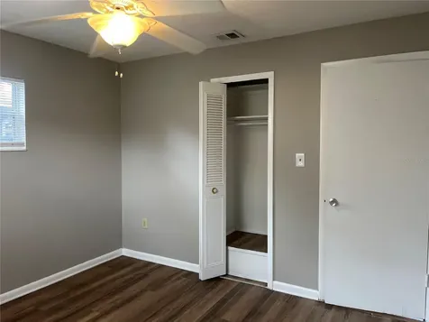 917 S Alder Avenue Orlando FL 32807