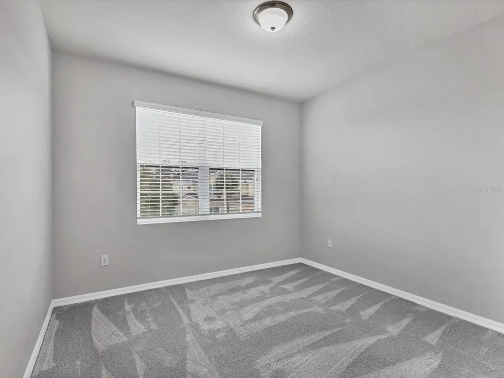 8363 Enclave Way Sarasota FL 34243