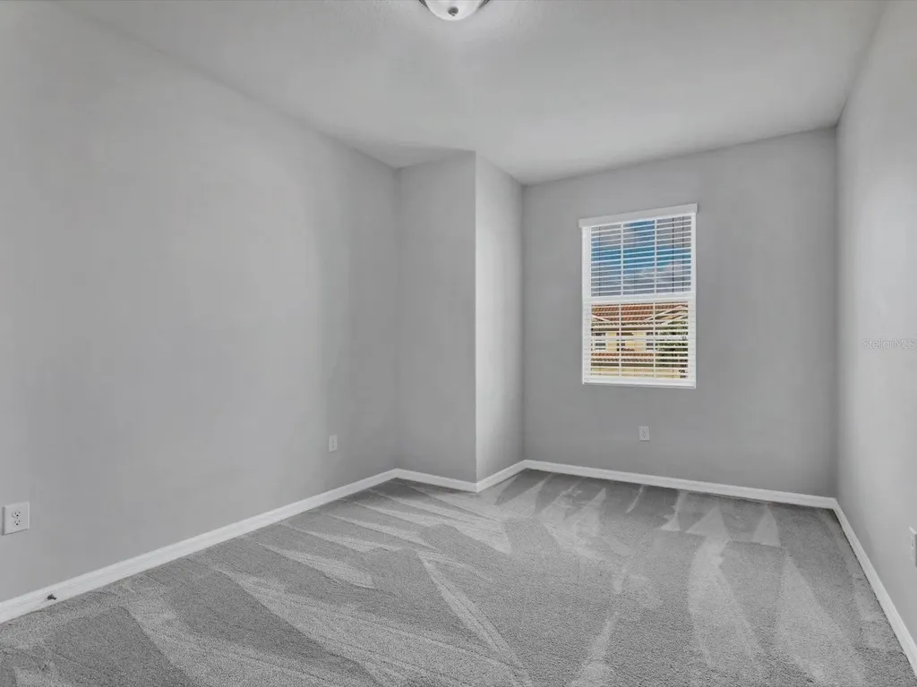 8363 Enclave Way Sarasota FL 34243