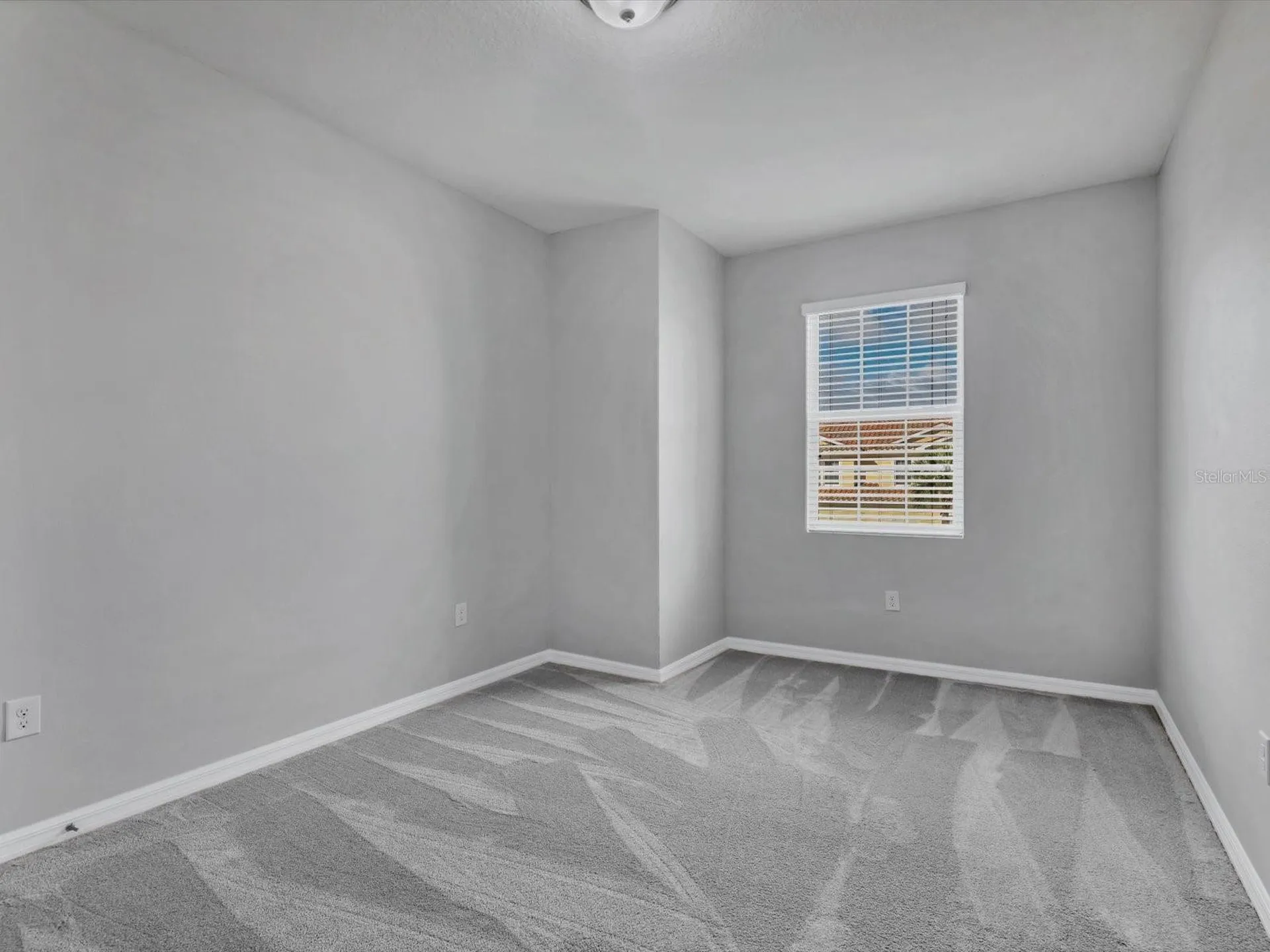 8363 Enclave Way Sarasota FL 34243