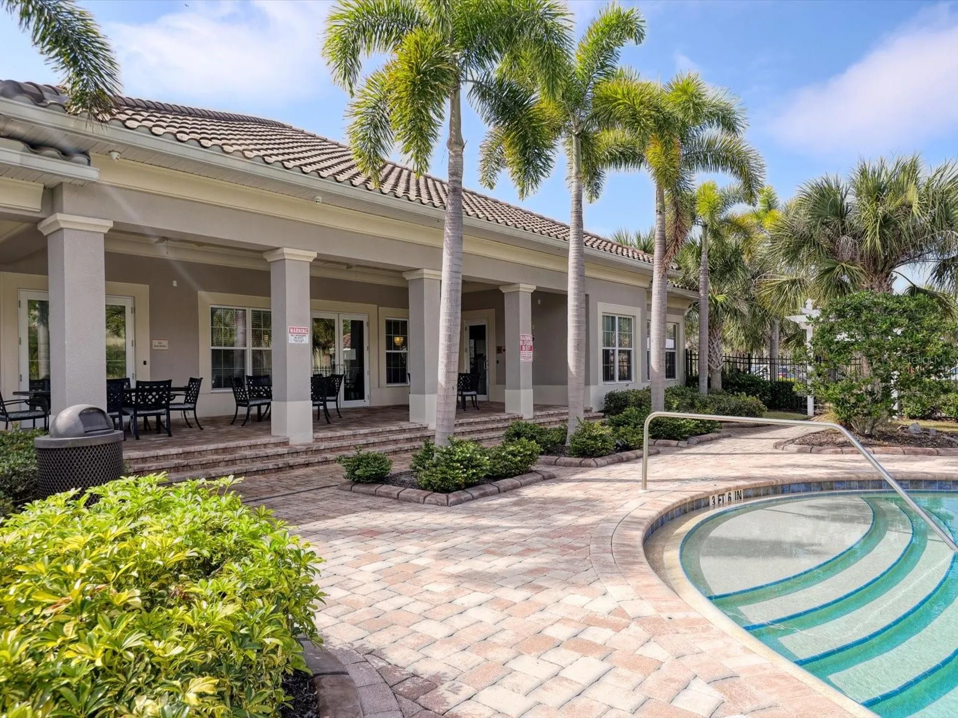 8363 Enclave Way Sarasota FL 34243