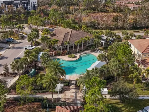 8363 Enclave Way Sarasota FL 34243