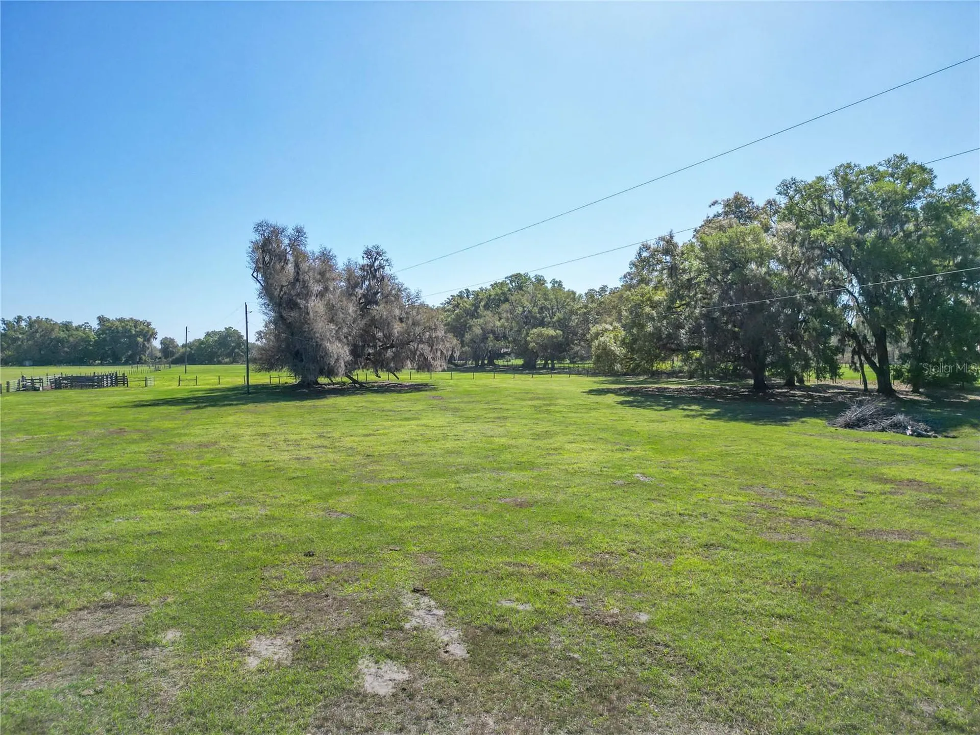 721 Cr 721 Webster FL 33597