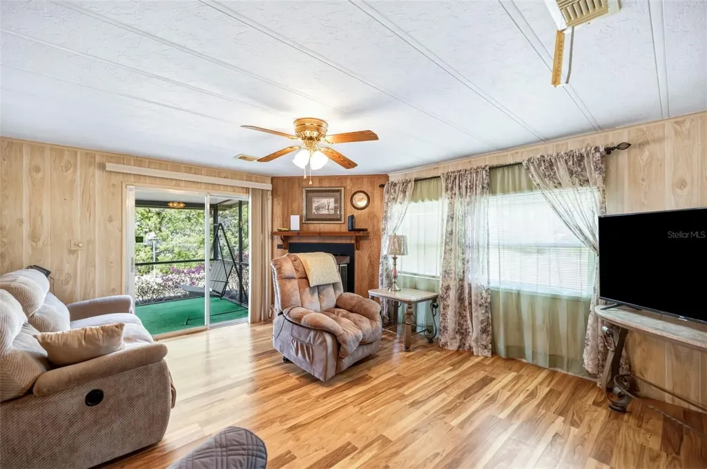5590 W Mcdowell Lane Dunnellon FL 34433