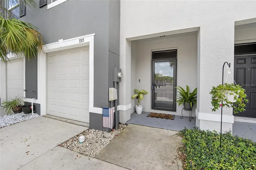 3315 Pleasant Willow Court Brandon FL 33511