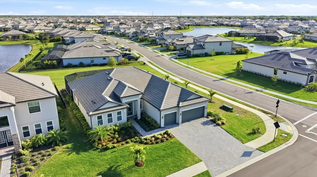 15306 Golden Beam Place Bradenton FL 34211