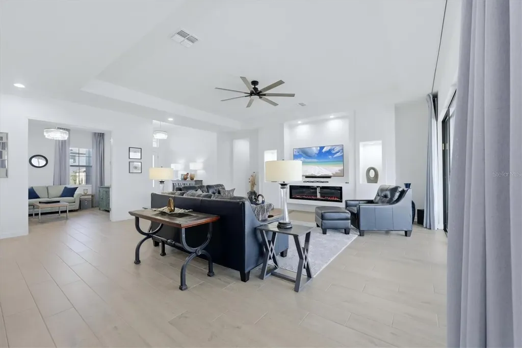 15306 Golden Beam Place Bradenton FL 34211