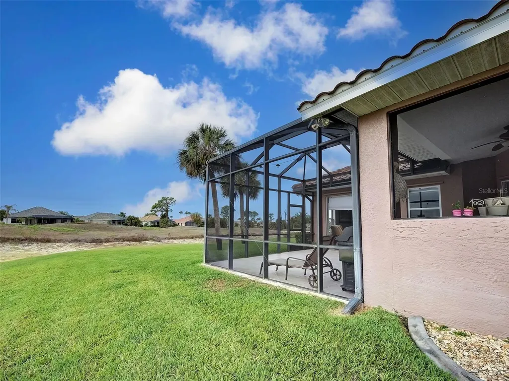 1645 Palmetto Palm Way North Port FL 34288