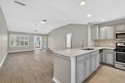 17559 SE 81st Parnassus Court The Villages FL 32162