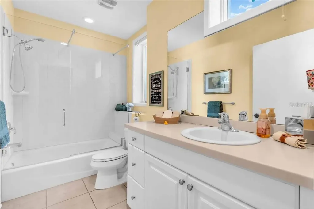 1685 Laurel Street Sarasota FL 34236