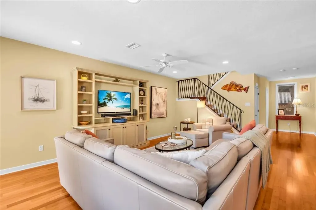 1685 Laurel Street Sarasota FL 34236