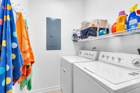 1685 Laurel Street Sarasota FL 34236