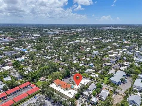 1685 Laurel Street Sarasota FL 34236
