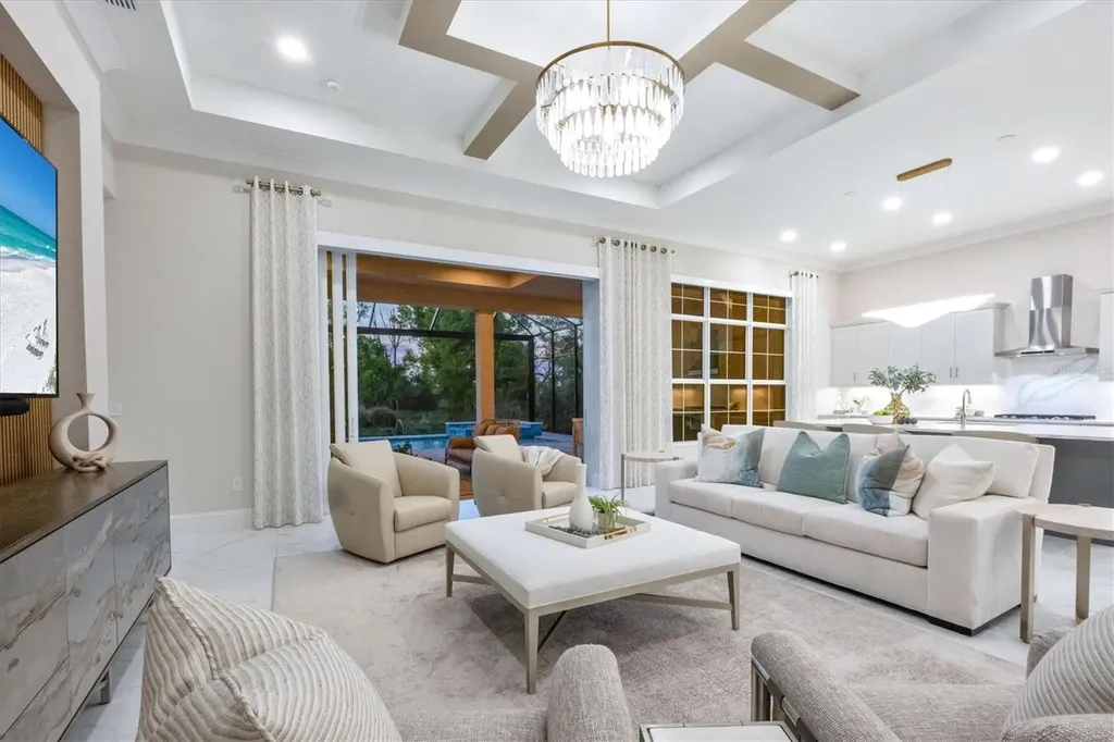 8352 Sea Glass Court Sarasota FL 34240