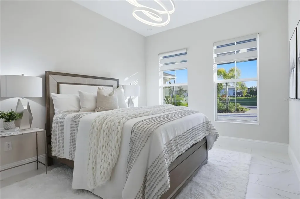 8352 Sea Glass Court Sarasota FL 34240