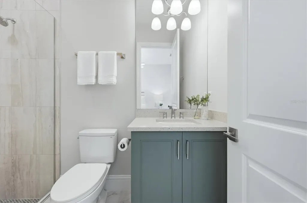 8352 Sea Glass Court Sarasota FL 34240