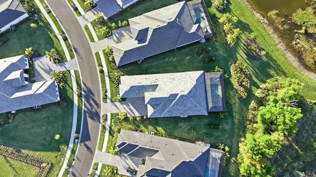 8352 Sea Glass Court Sarasota FL 34240