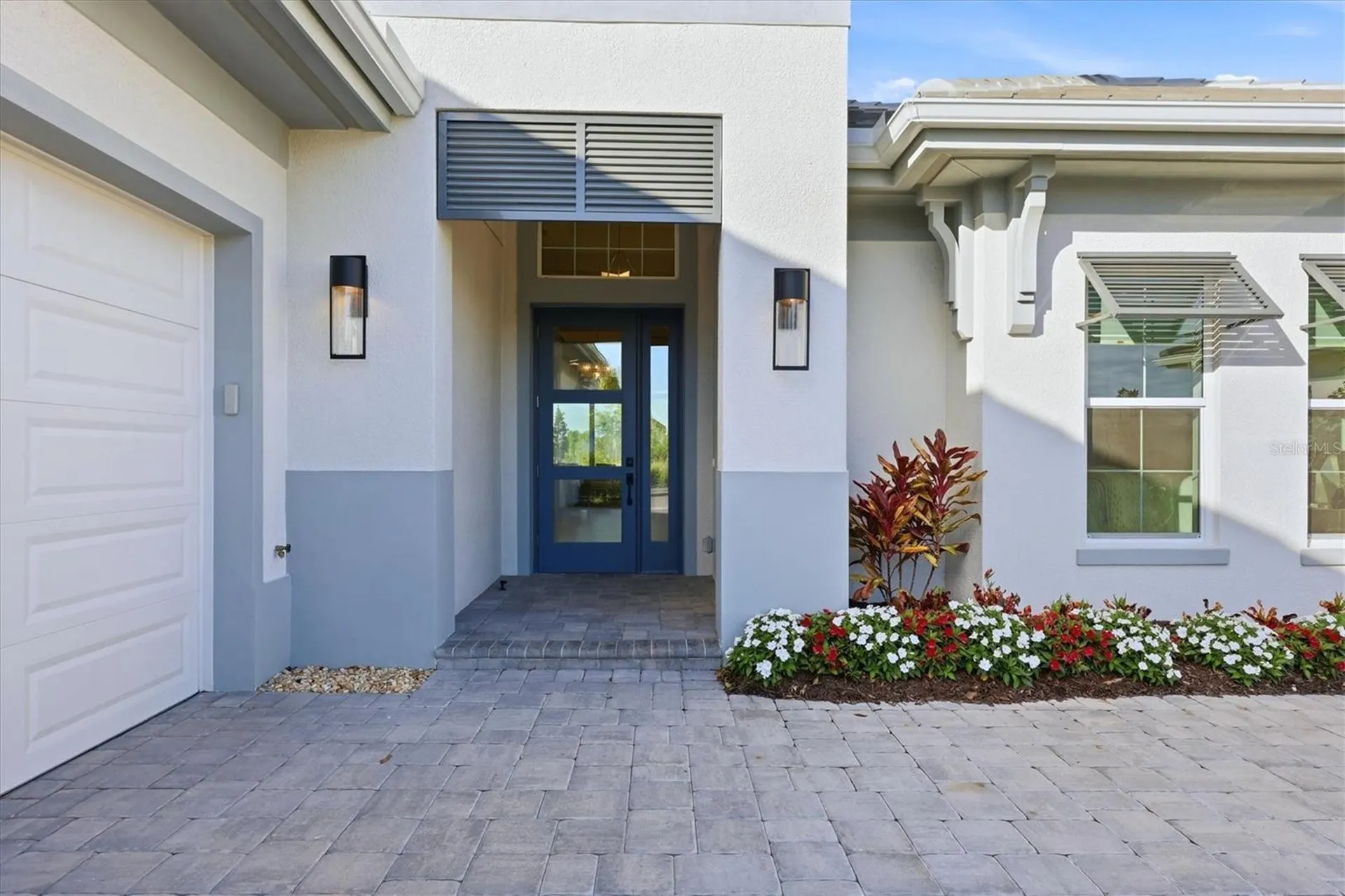8352 Sea Glass Court Sarasota FL 34240