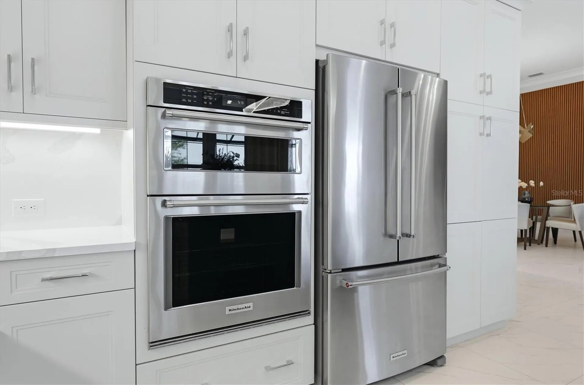 8352 Sea Glass Court Sarasota FL 34240