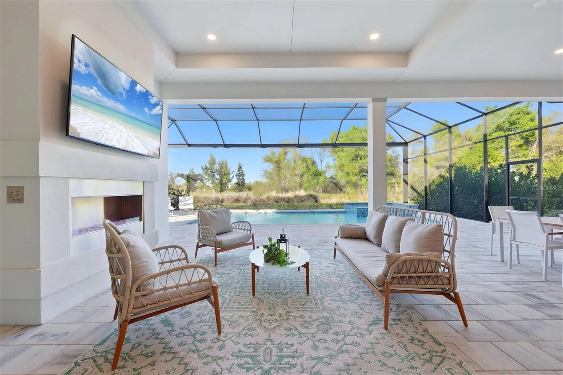 8352 Sea Glass Court Sarasota FL 34240