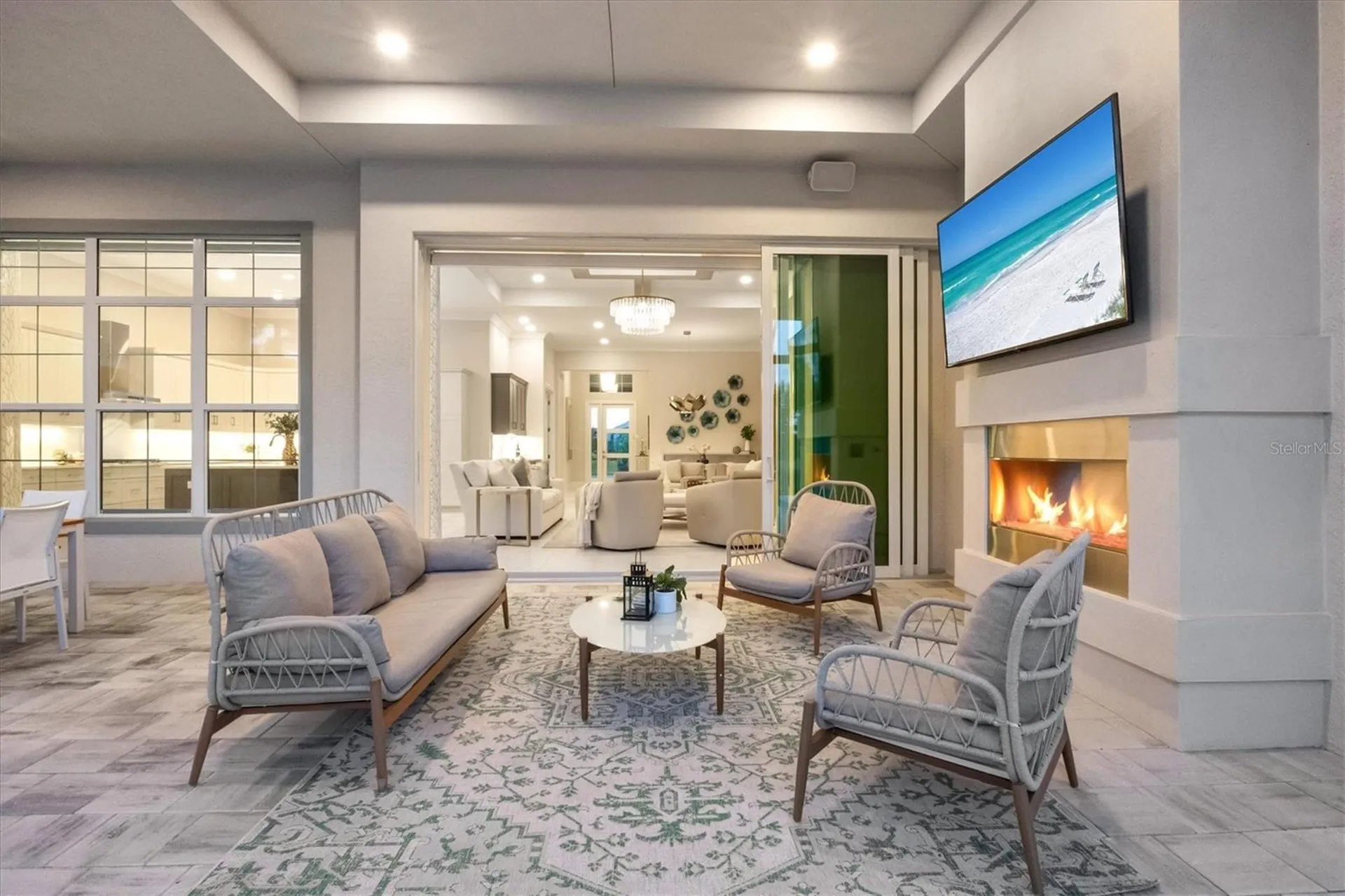 8352 Sea Glass Court Sarasota FL 34240
