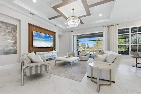 8352 Sea Glass Court Sarasota FL 34240