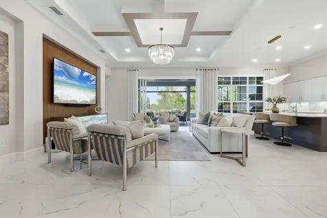 8352 Sea Glass Court Sarasota FL 34240