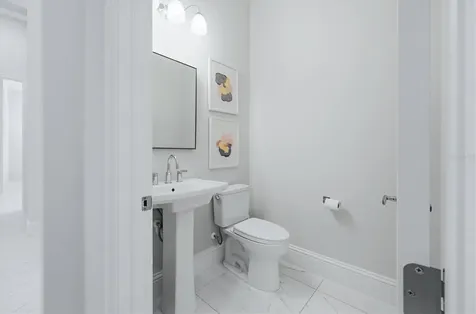 8352 Sea Glass Court Sarasota FL 34240