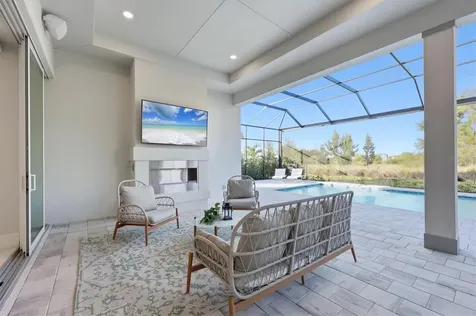 8352 Sea Glass Court Sarasota FL 34240