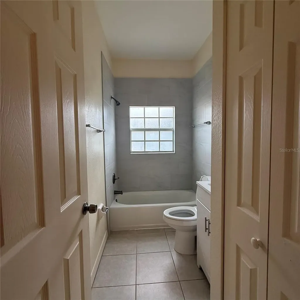 239 Venetia Avenue North Port FL 34287