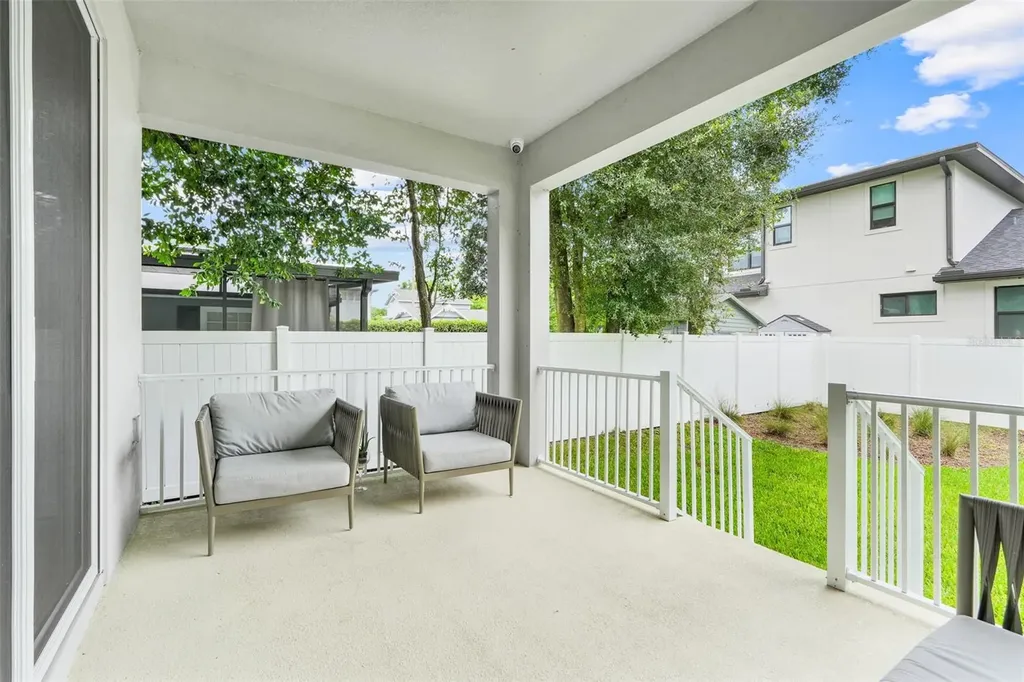 1805 S Fern Creek Avenue Orlando FL 32806