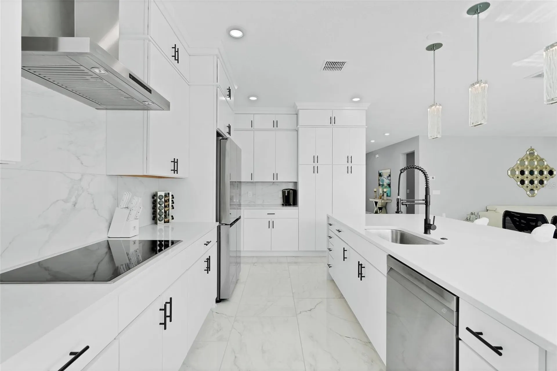 1805 S Fern Creek Avenue Orlando FL 32806