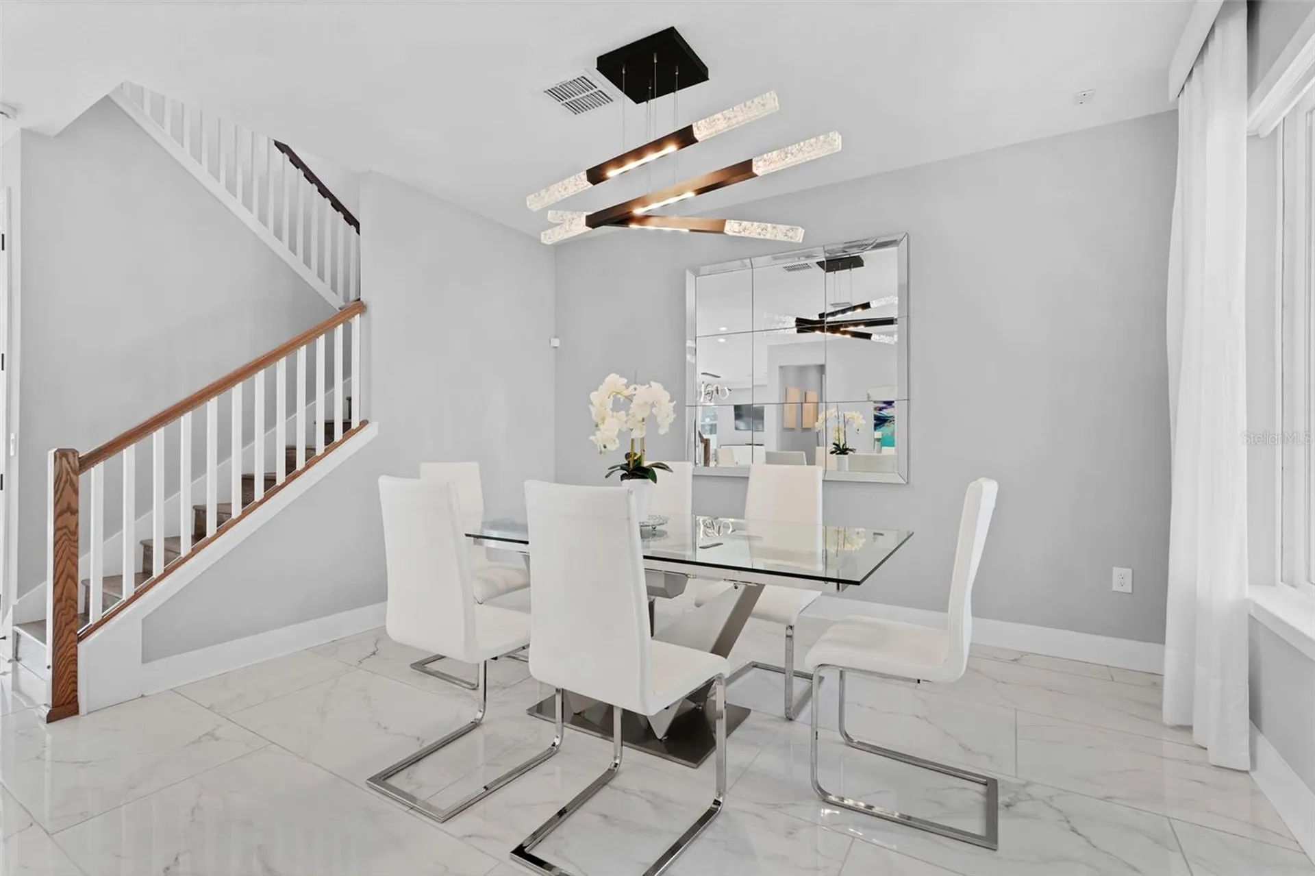 1805 S Fern Creek Avenue Orlando FL 32806