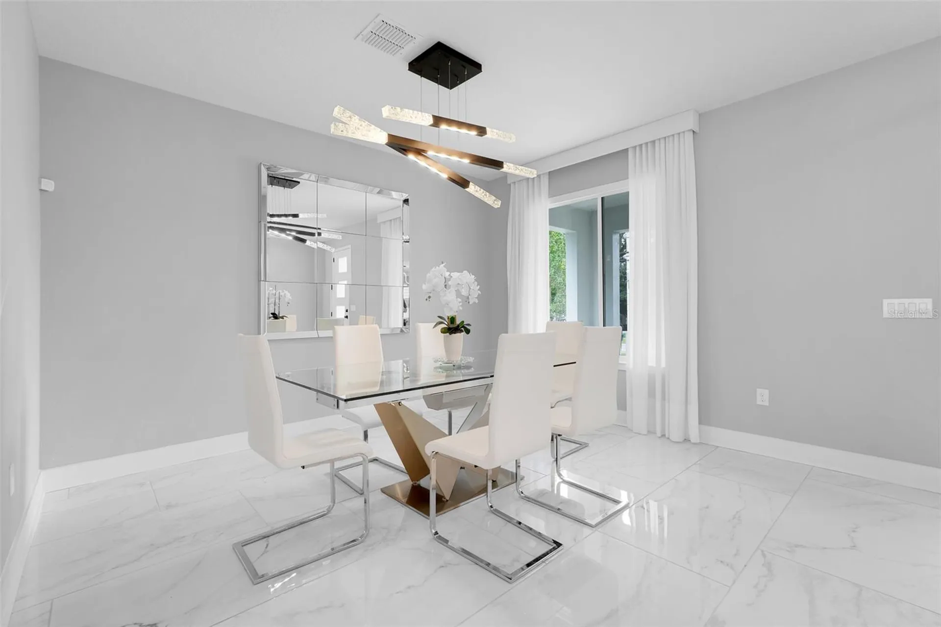 1805 S Fern Creek Avenue Orlando FL 32806