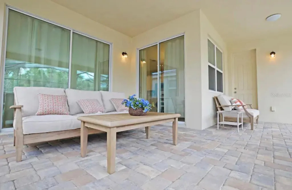 8947 Amelia Downs Trail Kissimmee FL 34747