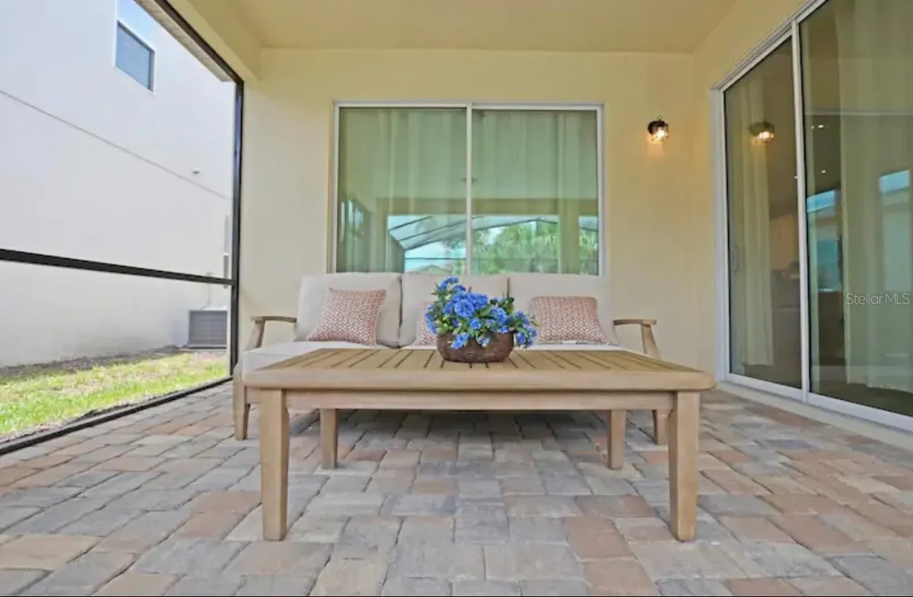 8947 Amelia Downs Trail Kissimmee FL 34747