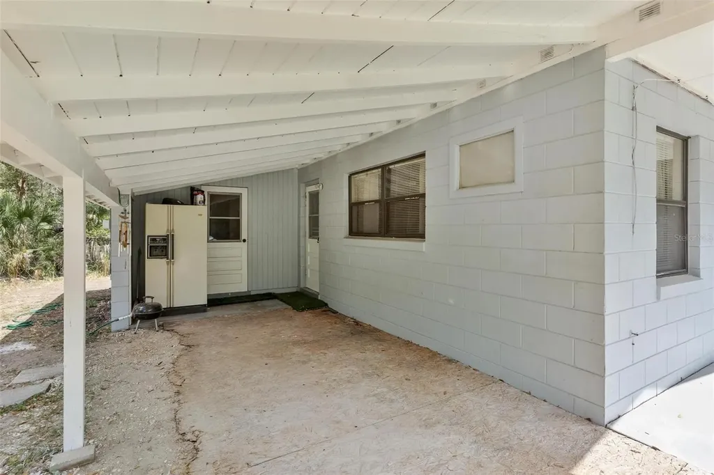 501 Poinsettia Avenue Fruitland Park FL 34731