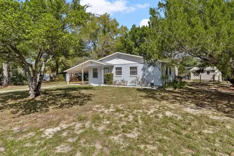 501 Poinsettia Avenue Fruitland Park FL 34731