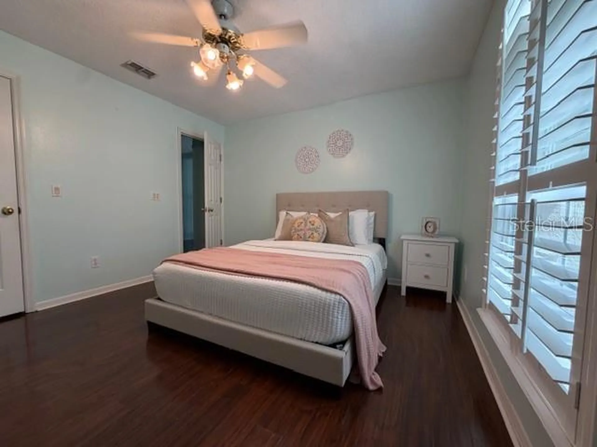 10116 Facet Court Orlando FL 32836