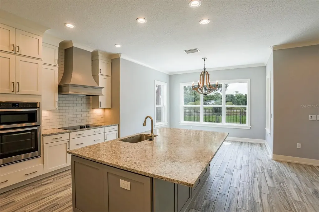 17899 SW 72nd Street Road Dunnellon FL 34432
