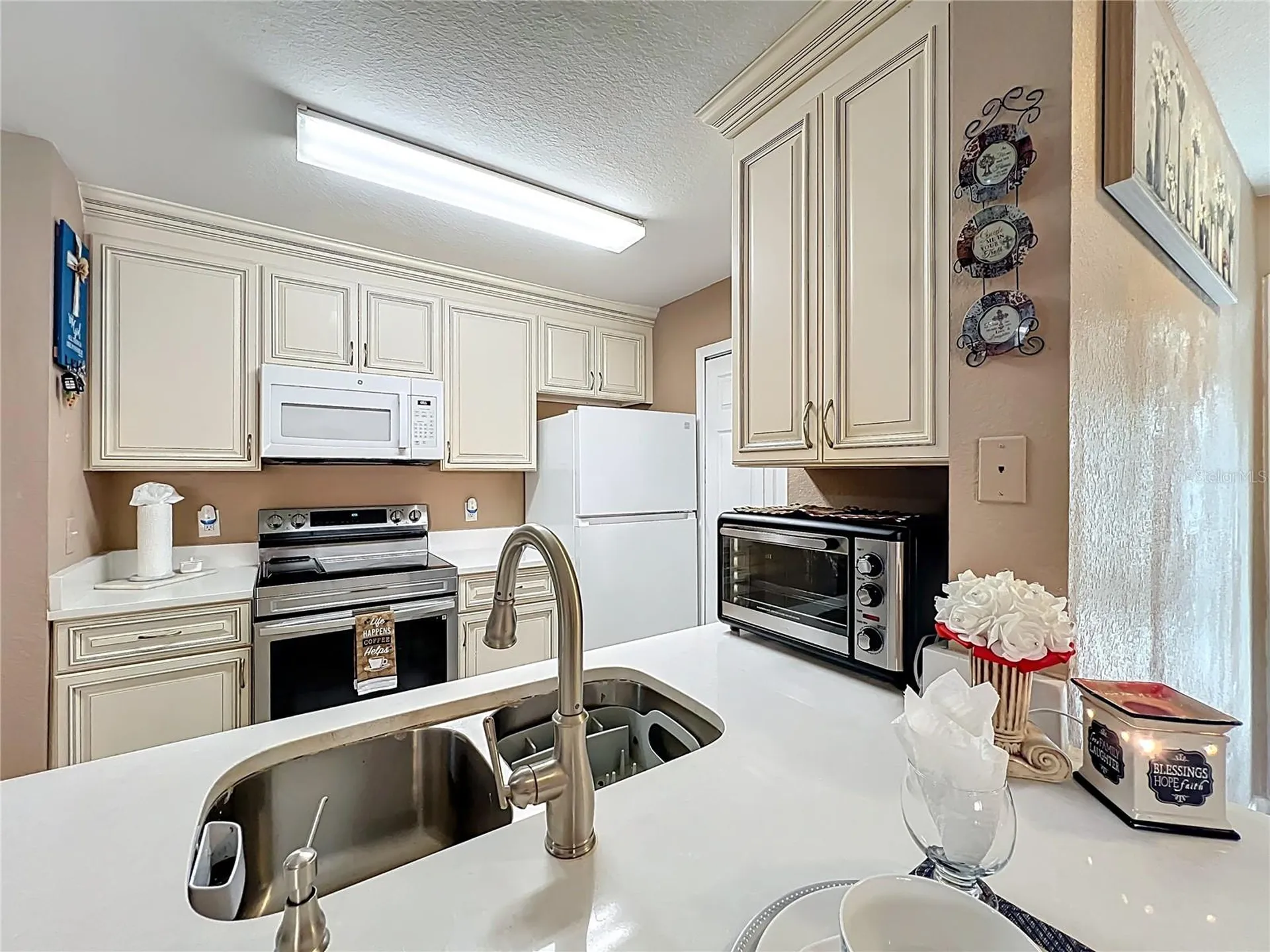 5471 Vineland Road Orlando FL 32811
