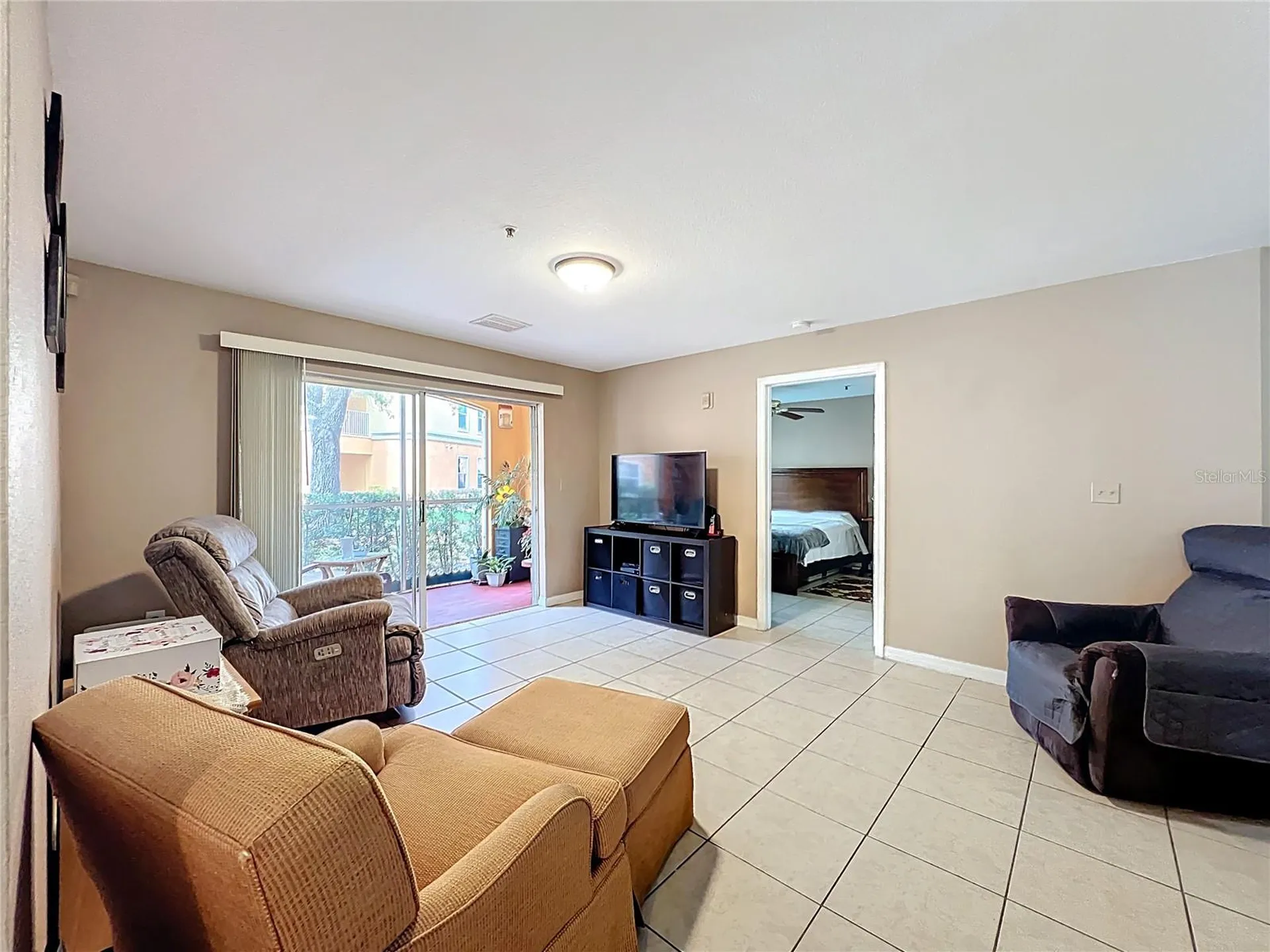 5471 Vineland Road Orlando FL 32811