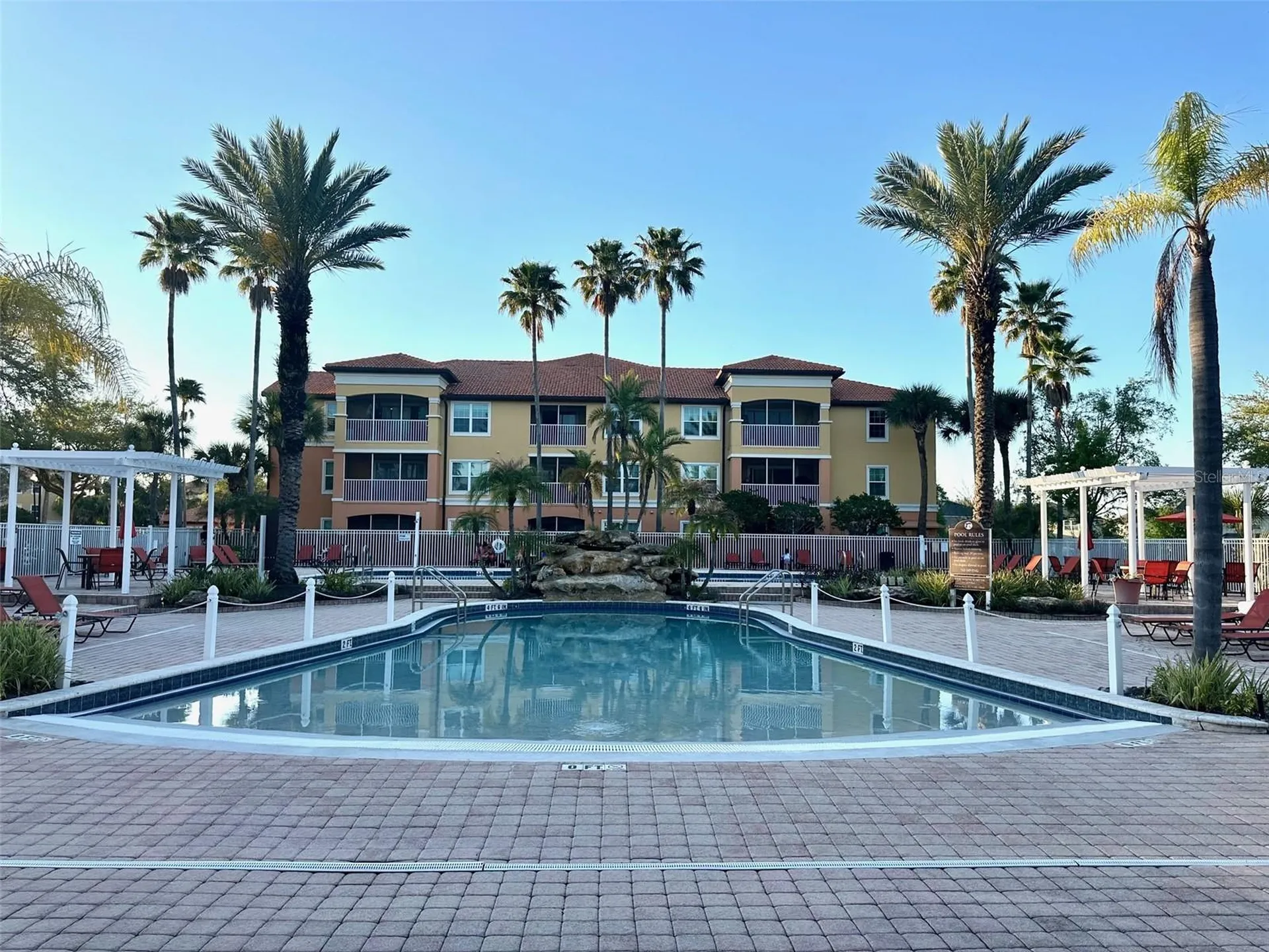 5471 Vineland Road Orlando FL 32811