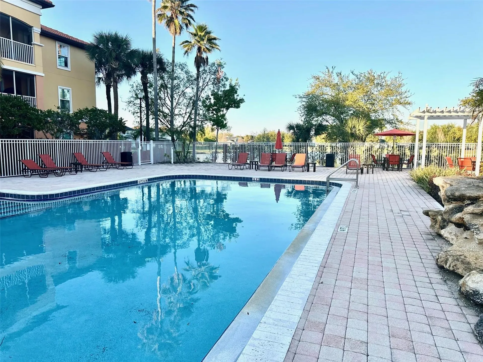 5471 Vineland Road Orlando FL 32811