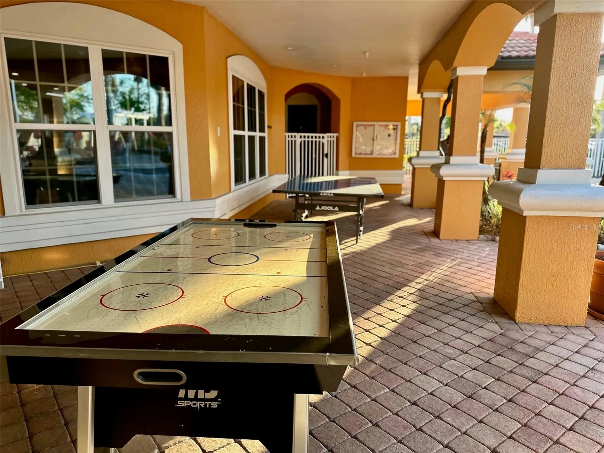 5471 Vineland Road Orlando FL 32811