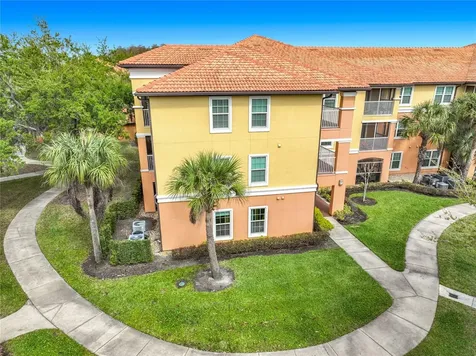 5471 Vineland Road Orlando FL 32811