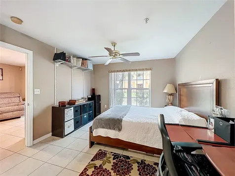 5471 Vineland Road Orlando FL 32811